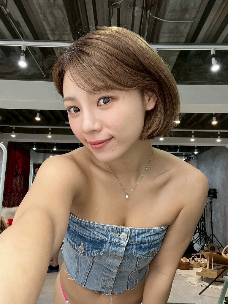 Exclusive Selfies 25