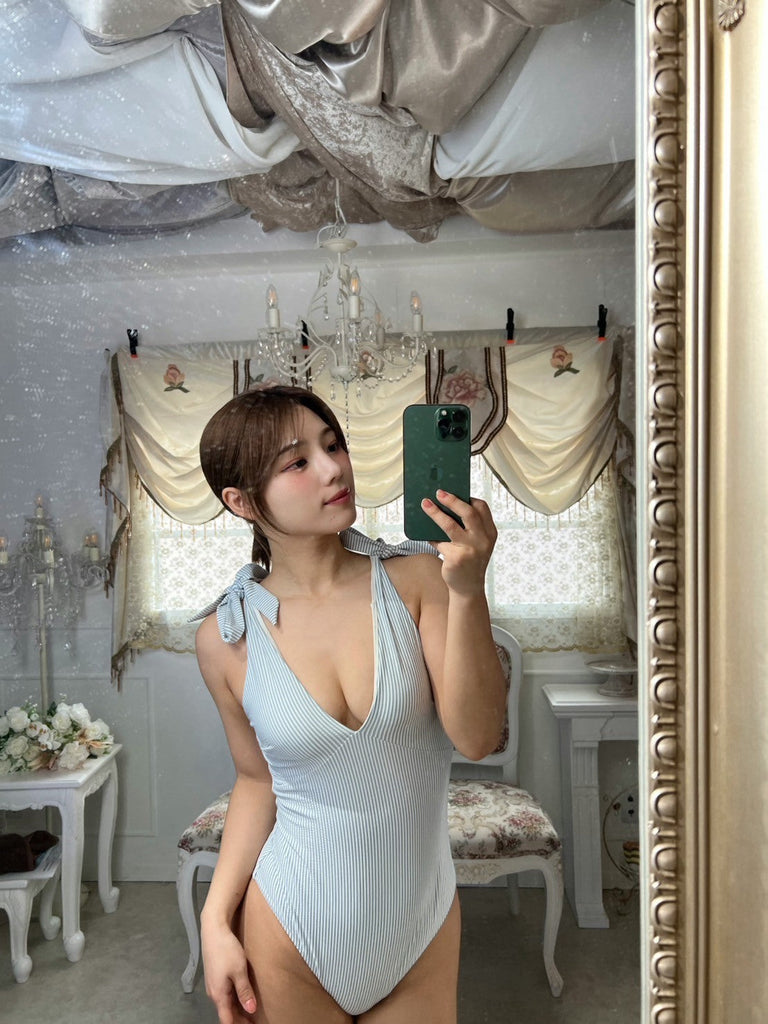 Exclusive Selfies 20